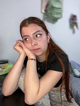 Snapshot of Cloew_Marz chatting on March 8, 1:39 am Cloew Marz online show from March 8, 1:39 am