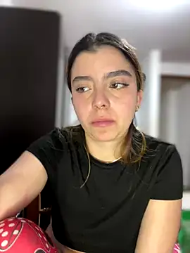 Snapshot of Cloew_Marz chatting on September 23, 6:04 pm Cloew Marz online show from September 23, 6:04 pm