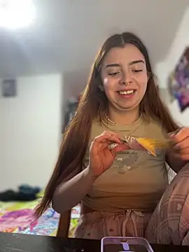 Snapshot of Cloew_Marz chatting on October 5, 12:12 am Cloew Marz online show from October 5, 12:12 am