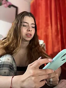 Cloew Marz online show from April 28, 11:09 pm