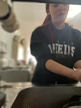 Snapshot of Cloew_Marz chatting on March 8, 6:37 pm Cloew Marz online show from March 8, 6:37 pm