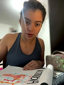 Snapshot of Cloew_Marz chatting on November 17, 9:08 pm Cloew Marz online show from November 17, 9:08 pm