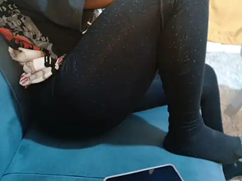 leslysexygirl online show from April 5, 7:59 am