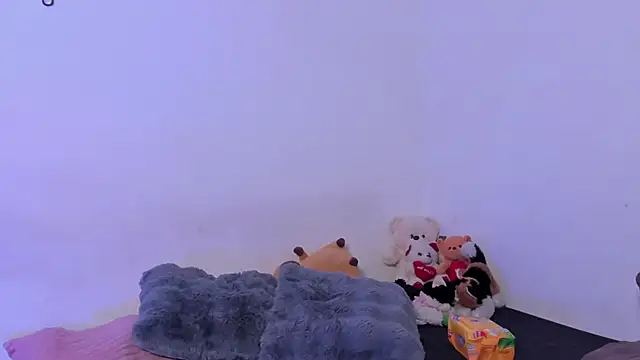 Snapshot of crystalvazquez chatting on October 27, 1:12 pm crystalvazquez online show from October 27, 1:12 pm