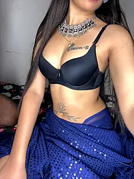 Snapshot of Suhu_love chatting on November 8, 6:28 am Suhu love online show from November 8, 6:28 am