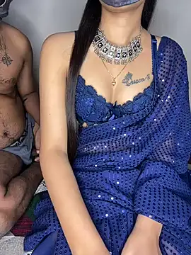 Snapshot of Suhu_love chatting on October 22, 5:23 pm Suhu love online show from October 22, 5:23 pm