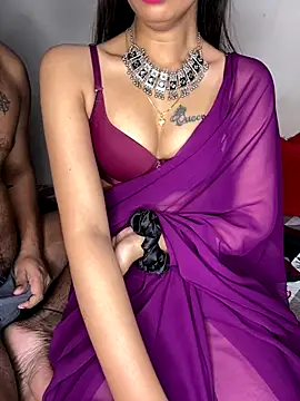 Snapshot of Suhu_love chatting on November 23, 10:25 am Suhu love online show from November 23, 10:25 am