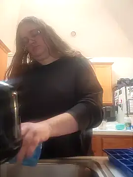 aliceluvzbill online show from December 3, 6:00 pm