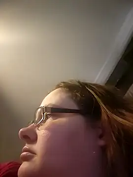 aliceluvzbill online show from December 2, 10:18 pm