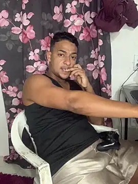 outropirocudo online show from June 18, 5:50 am