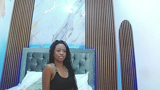 Snapshot of AshleyMontana chatting on October 15, 12:42 am AshleyMontana online show from October 15, 12:42 am