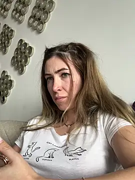 RaquelleDevon online show from March 15, 11:19 am