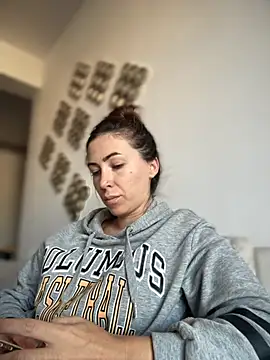 RaquelleDevon online show from October 27, 2:07 pm