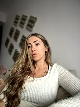 RaquelleDevon online show from November 27, 11:21 am