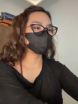 Lilisa miu online show from February 3, 6:33 am