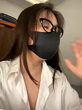 Lilisa miu online show from December 3, 4:06 pm