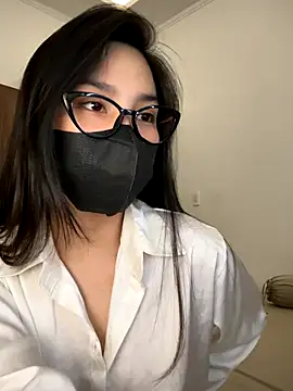 Lilisa miu online show from October 21, 4:39 pm