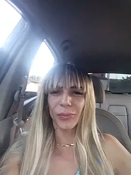 Snapshot of Transthifany chatting on February 15, 8:52 pm Transthifany online show from February 15, 8:52 pm