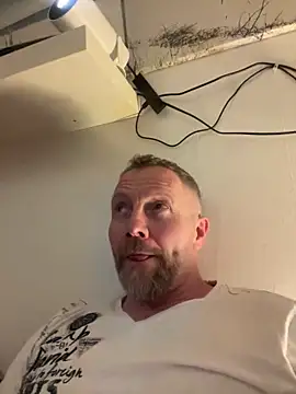 Snapshot of Rockburg chatting on March 12, 6:53 pm Rockburg online show from March 12, 6:53 pm