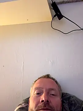 Snapshot of Rockburg chatting on November 10, 9:20 pm Rockburg online show from November 10, 9:20 pm