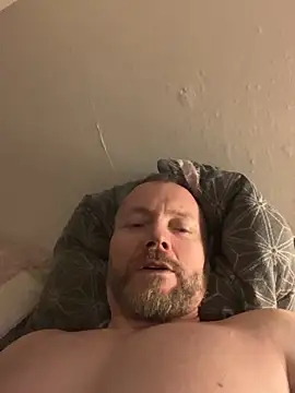 Snapshot of Rockburg chatting on February 5, 8:32 am Rockburg online show from February 5, 8:32 am