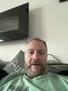 Snapshot of Rockburg chatting on January 3, 3:12 pm Rockburg online show from January 3, 3:12 pm