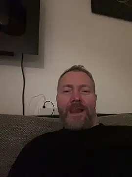 Snapshot of Rockburg chatting on December 21, 4:03 pm Rockburg online show from December 21, 4:03 pm