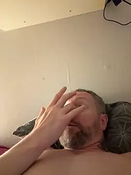 Snapshot of Rockburg chatting on November 14, 3:21 am Rockburg online show from November 14, 3:21 am