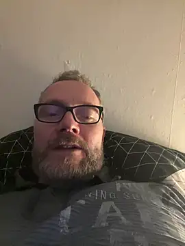 Snapshot of Rockburg chatting on December 28, 7:43 pm Rockburg online show from December 28, 7:43 pm