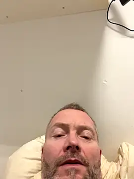 Snapshot of Rockburg chatting on November 26, 5:51 am Rockburg online show from November 26, 5:51 am