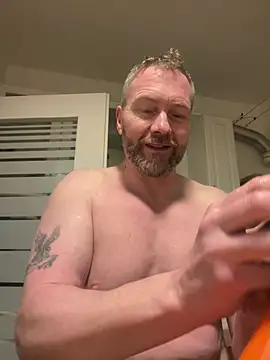 Snapshot of Rockburg chatting on March 8, 7:16 am Rockburg online show from March 8, 7:16 am