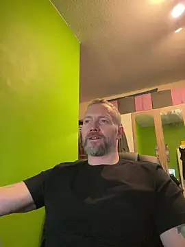 Snapshot of Rockburg chatting on February 13, 12:21 pm Rockburg online show from February 13, 12:21 pm