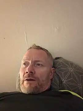 Snapshot of Rockburg chatting on November 17, 7:07 pm Rockburg online show from November 17, 7:07 pm