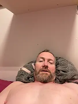 Snapshot of Rockburg chatting on November 7, 2:49 am Rockburg online show from November 7, 2:49 am