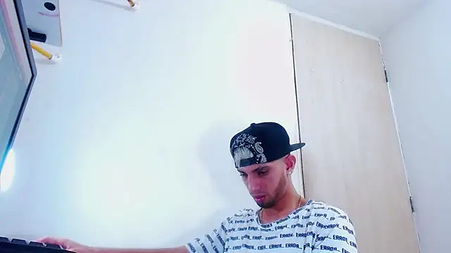 Gregory hard online show from November 9, 5:44 am