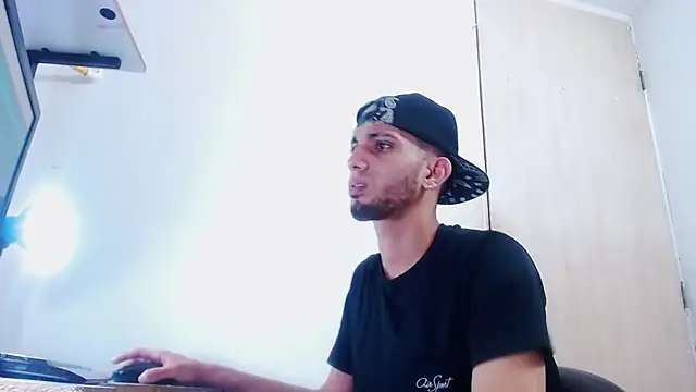 Gregory hard online show from November 13, 3:54 am