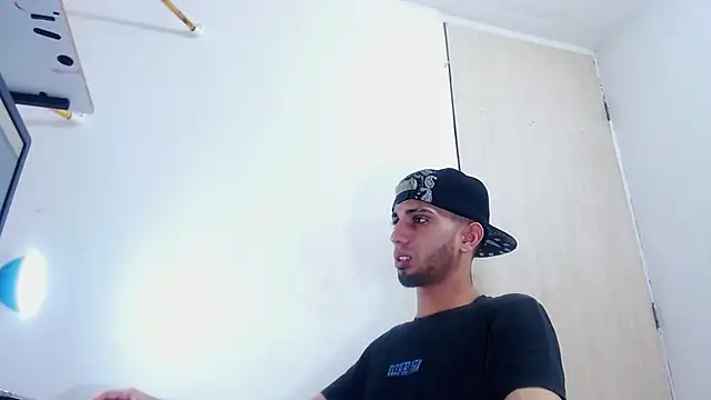 Gregory hard online show from November 10, 3:33 am