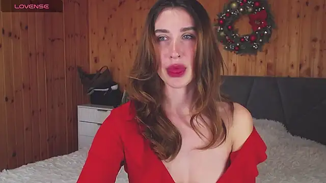 KellyBeeal online show from February 11, 9:09 am