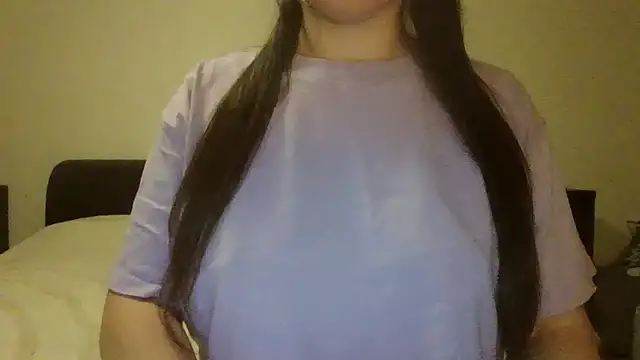 Snapshot of VanesaJewelz chatting on March 2, 8:46 pm VanesaJewelz online show from March 2, 8:46 pm