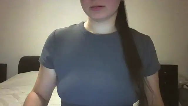 Snapshot of VanesaJewelz chatting on December 9, 4:47 pm VanesaJewelz online show from December 9, 4:47 pm