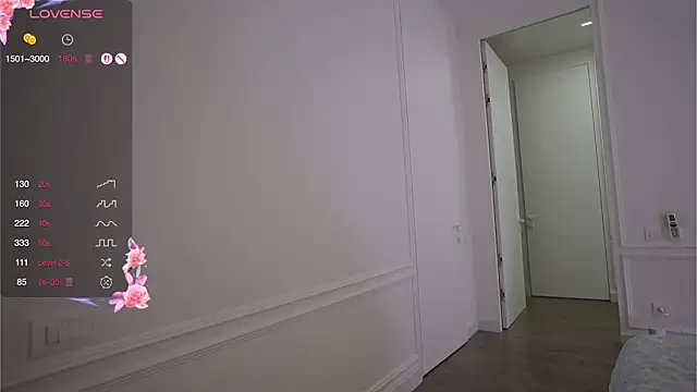 Snapshot of Goodgirlgonabad chatting on October 22, 3:00 pm Goodgirlgonabad online show from October 22, 3:00 pm