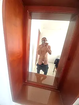 Juan2323hot online show from September 25, 3:18 pm