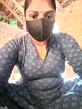 Snapshot of haymona chatting on November 11, 6:41 am haymona online show from November 11, 6:41 am