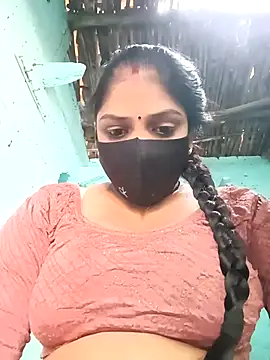 Snapshot of haymona chatting on February 12, 6:13 am haymona online show from February 12, 6:13 am