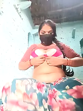 Snapshot of haymona chatting on February 20, 7:32 am haymona online show from February 20, 7:32 am