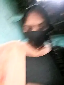 Snapshot of haymona chatting on February 19, 2:30 am haymona online show from February 19, 2:30 am