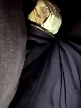 Snapshot of Policeman20742 chatting on March 4, 7:32 pm Policeman20742 online show from March 4, 7:32 pm