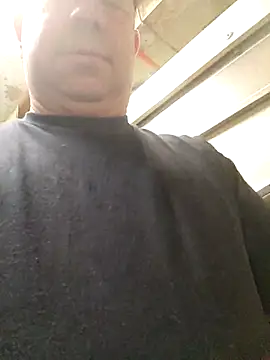 Snapshot of Policeman20742 chatting on September 18, 3:42 am Policeman20742 online show from September 18, 3:42 am