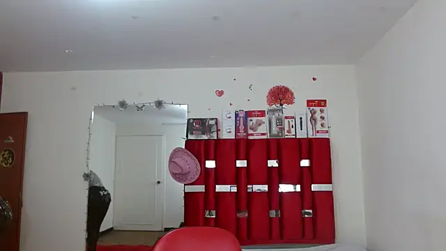 Snapshot of krystal_thomson chatting on October 3, 4:08 pm krystal thomson online show from October 3, 4:08 pm