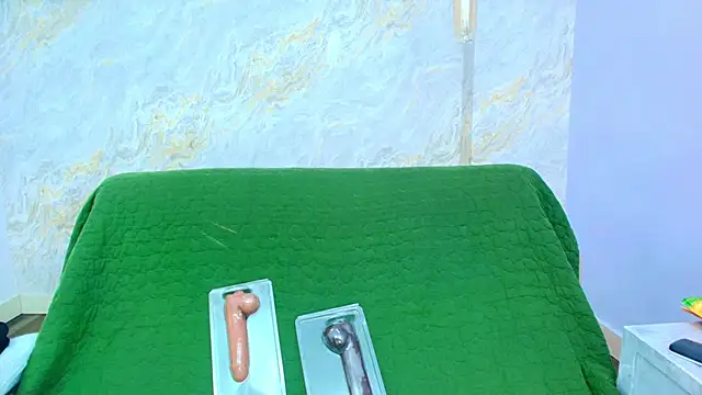 Mia candy 0 online show from November 27, 12:16 pm